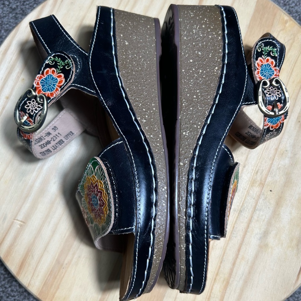 Women's Embroidered Black Multi-Color Wedge Sandals - Picture 3 of 12